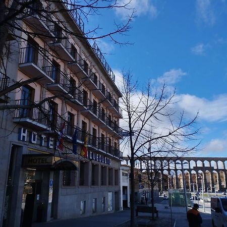 Hotel Ele Acueducto Segowia Zewnętrze zdjęcie
