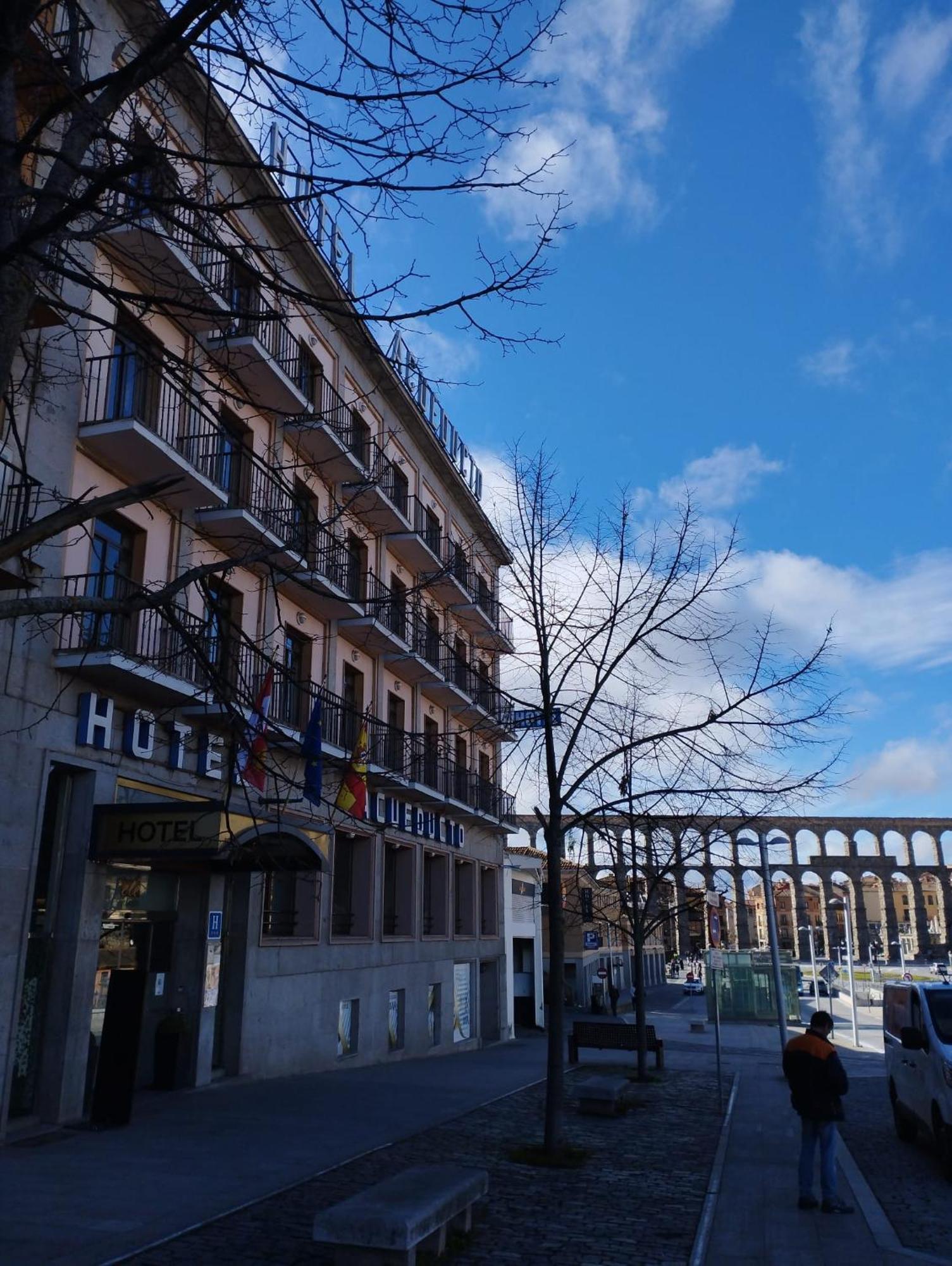 Hotel Ele Acueducto Segowia Zewnętrze zdjęcie