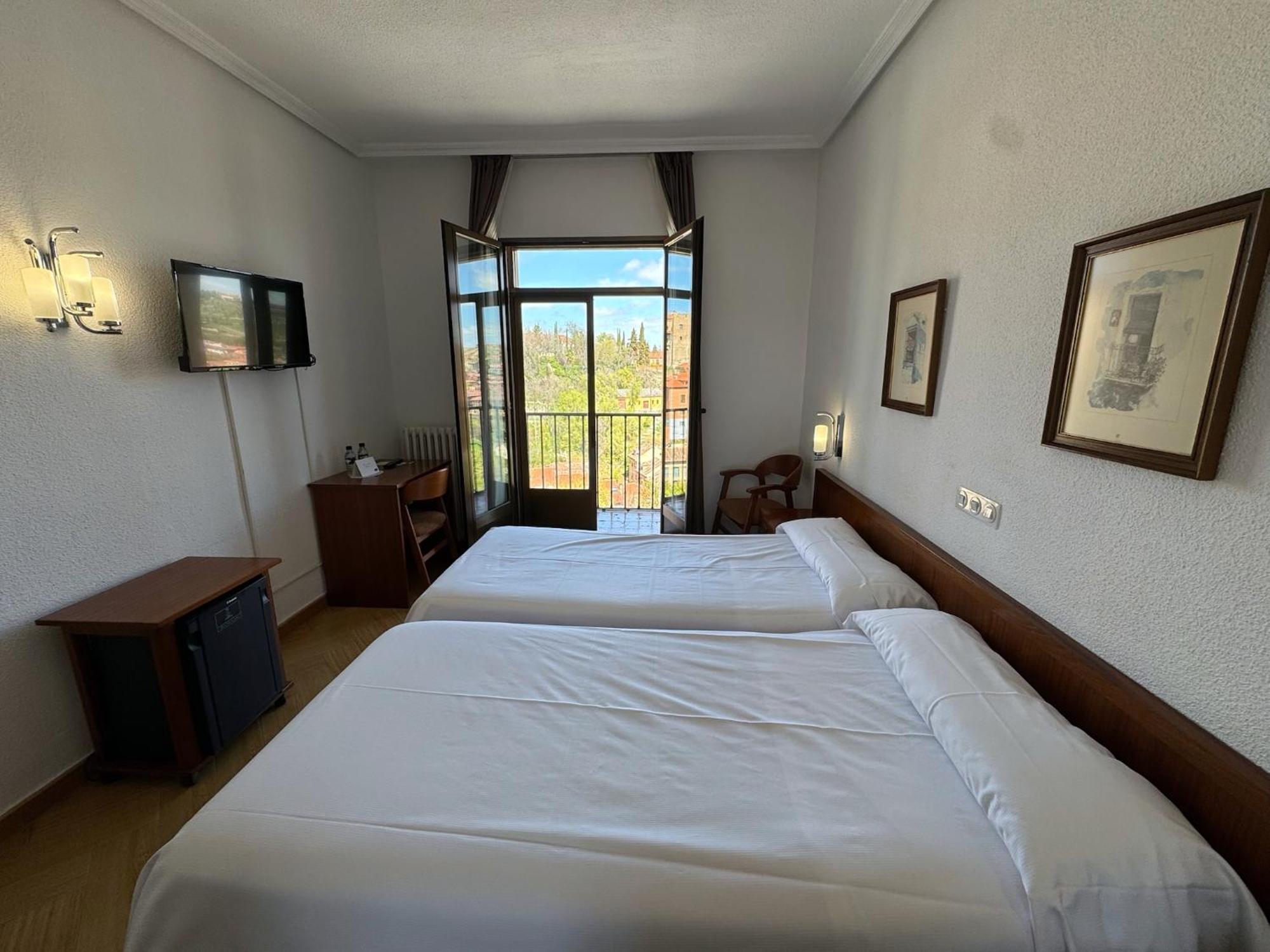 Hotel Ele Acueducto Segowia Zewnętrze zdjęcie